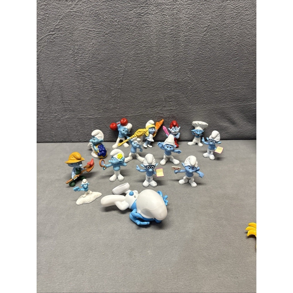 2011 2013 McDonalds Happy Meal Toys Smurfs Peyo 3" Lot‎ of 12 Plus 2 Burger King